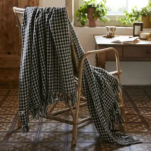L'Effet Papillon - Plaid à franges blanc/noir - 180x220 cm 130x160 cm pas cher