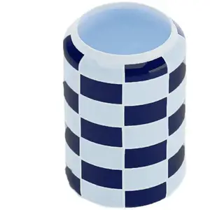POTIRON PARIS Vase cylindrique à motif damier en céramique Macao bleu