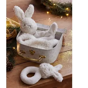 Comparateur de prix : Vertbaudet Doudou lapin et hochet en sherpa personnalisable avec mallette blanc