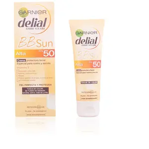Garnier Protections solaires Delial  Facial BB sun IP50 50ml pas cher