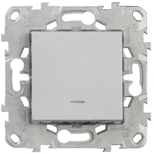 Comparateur de prix : Schneider - Bouton poussoir avec voyant LED 10A connexion rapide aluminium Unica