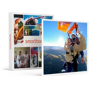 Smartbox Coffret Cadeau - Saut en parachute en tandem dans les Pyrénée... pas cher