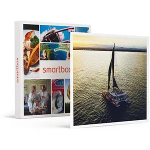 - Coffret Cadeau Sortie en catamaran de 2h pour 2 personnes en Camargu...