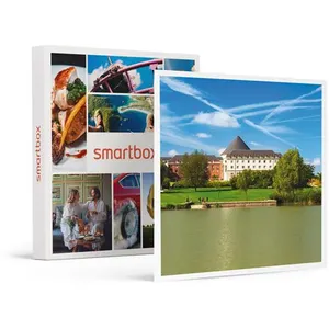 SMARTBOX - Séjour féerique en famille : 3 jours magiques en hôtel 4* p... pas cher