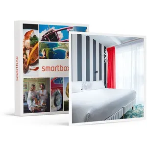 Comparateur de prix : - Coffret Cadeau Séjour découverte : 2 jours en hôtel au cour de Paris...