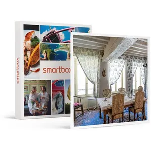 Coffret Cadeau - Dîner avec accord mets et vins et sommelier près d'Au...