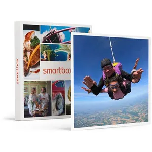 Comparateur de prix : - Coffret Cadeau Saut en parachute en tandem avec un moniteur près de ...