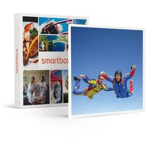 Comparateur de prix : Smartbox Coffret Cadeau - Saut en parachute à ouverture automatique à ...