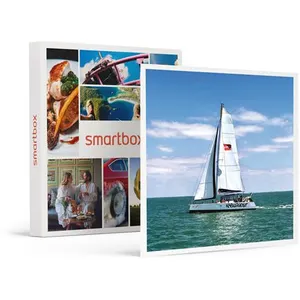 Smartbox - Coffret Cadeau Promenade en catamaran de 2h en soirée à La ... pas cher