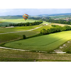 Smartbox Vol en montgolfière & délices du terroir en week-end près de Reims pas cher