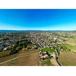 Smartbox Vol en hélicoptère de 20 min au-dessus des villages du Luberon pas cher