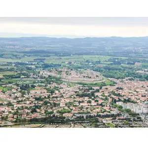 Smartbox Vol en hélicoptère de 20 min au-dessus de Carcassonne et ses environs pas cher