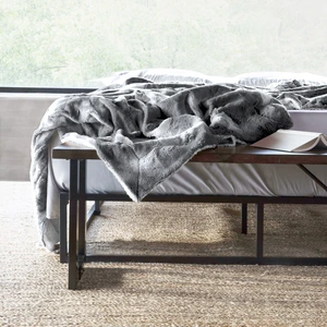 Mello Plaid fausse fourrure argent 130x150cm pas cher