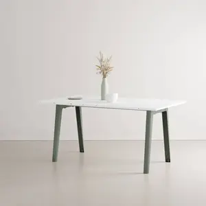 Table à manger rectangulaire en plastique recyclé New Modern TIPTOE M... pas cher