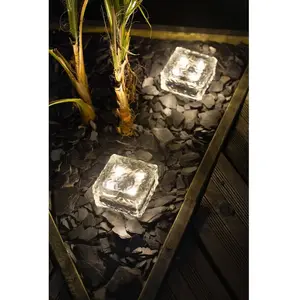 Comparateur de prix : Cube de glace solaire GALIX G4475 - 4 LED - H10cm