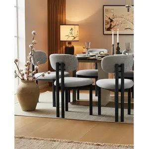 Comparateur de prix : Uniqka - Lot de 4 chaises Zuno en tissu grise et pieds métal OS