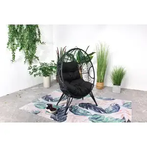 Comparateur de prix : CONCEPT USINE JANE - Fauteuil oeuf sur pied en résine noir effet rotin