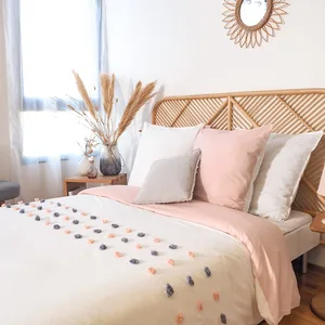 Home Maison Parure de lit à pompons colorés coton blanc / rose 220 x 240 pas cher