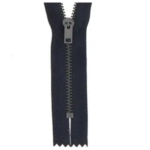 Fermeture éclair pantalon non séparable N°3 (20 cm, métal) : la touche...