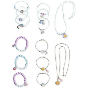 Comparateur de prix : Janod Kit Loisir Créatif - Les Ateliers Bijoux - 14 Bijoux Astro à Créer