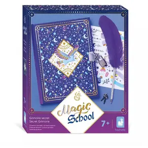 Comparateur de prix : Jeu créatif Janod Magic School Grimoire Secret