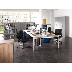 Comparateur de prix : Escabeau sécurisé pliable en aluminium 3 marches ultra léger Hailo L60