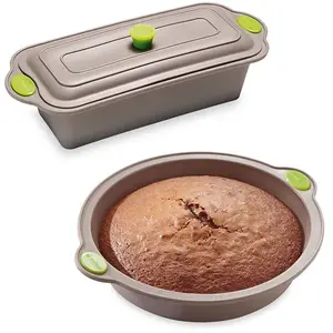 Lot de 2 moules Rigiflex : moule à manqué et moule à terrine avec couv...