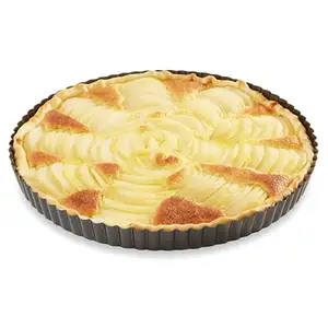 Moule à tarte acier revêtu antiadhérent bords cannelés 28 cm Mathon pas cher