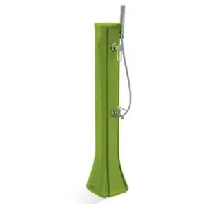 Douche solaire so happy go vert 23l + rince pieds FORMIDRA