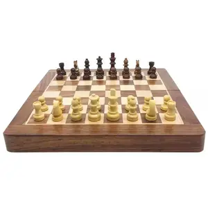 Comparateur de prix : Wilson Jeux Echiquier Pliant Magnétique 25Cm