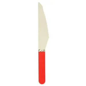 RueDeLaFete Sachet de 8 couteaux en bois manche rouge pas cher