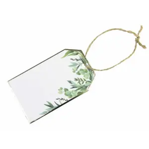 RueDeLaFete Sachet de 10 Etiquettes Eucalyptus avec cordelette pas cher