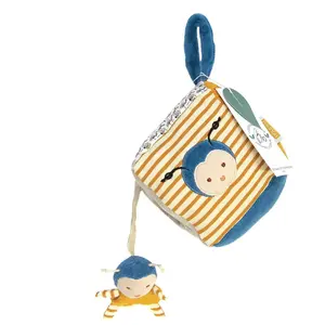 Comparateur de prix : Doudou et Compagnie Cube d'activités Pollen l'Abeille Bio