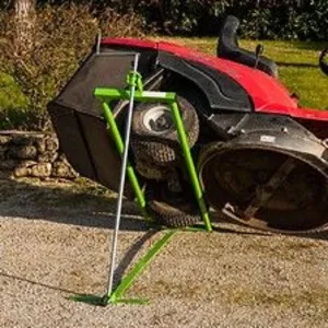Werka Pro - Lève tondeuse autoportée à vis charge max : 400 kg pas cher