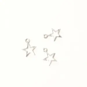 Perles Corner Pendentif Étoiles Argenté 925 - 6 pcsVendu parscrapmalin