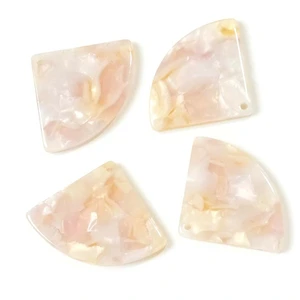 Perles Corner Pendentif Quart de Cercle Acétate Crème Rosé 2 pcsVendu parscrapmalin
