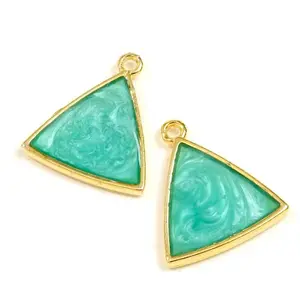 Perles Corner Pendentif Triangle Émaillé Turquoise Nacré Doré à l'or fin 24K - 2 pcs