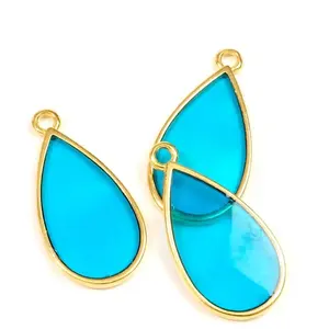 Perles Corner Pendentif Vitrail Goutte Doré à l'or fin 24K - 2 pcs TurquoiseVendu parscrapmalin