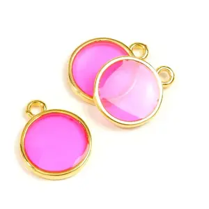 Perles Corner Pendentif Vitrail Rond Doré à l'or fin 24K - 2 pcs FuchsiaVendu parscrapmalin