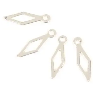 Perles Corner Pendentif Losange Ajouré Argenté 925 - 4 pcsVendu parscrapmalin