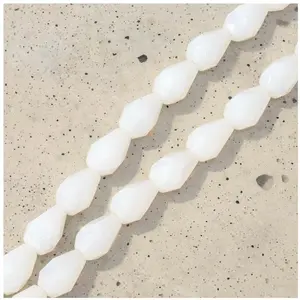Perles de Bohème sur Fil - Goutte 10 x 7 mm Blanc Opaline