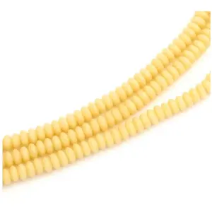 Perles de Bohème sur Fil - Donuts Ivoire 2 x 4 mmVendu parscrapmalin