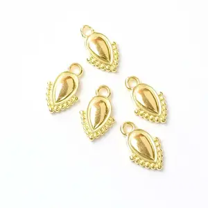 Perles Corner Pendentif Goutte Bohème Doré à l'or fin 24K - 4 pcsVendu parscrapmalin