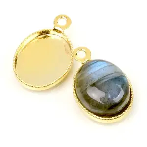 Perles Corner Pendentif Pour Cabochon Ovale Doré à l'or fin 24K - 2 pcsVendu parscrapmalin
