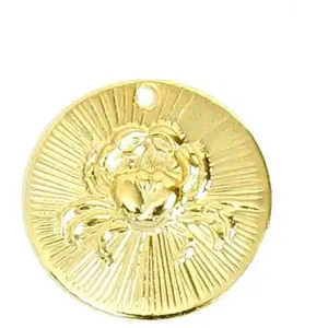 Perles Corner Pendentif Signe Astrologique Cancer Doré à l'or fin 24KVendu parscrapmalin