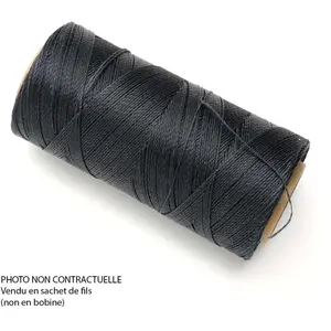 Perles Corner Fil ciré Linhasita pour Micro Macramé 0,5 mm x 10 m AnthraciteVendu parscrapmalin