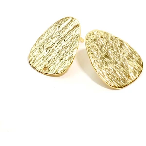 Perles Corner Clou d'oreille Texture Ardoise Doré à l'or fin 24K - 2 pcsVendu parscrapmalin