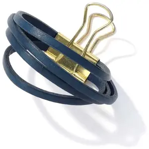 Perles Corner Lanière Cuir Plat 3 mm Bleu Canard 50 cmVendu parscrapmalin