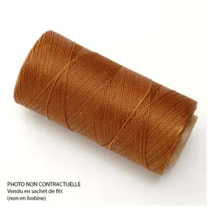 Perles Corner Fil ciré Linhasita pour Micro Macramé 0,5 mm x 10 m Caramel clairVendu parscrapmalin