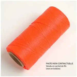 Perles Corner Fil ciré Linhasita pour Micro Macramé 0,5 mm x 10 m Orange FluoVendu parscrapmalin